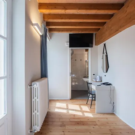 Del Sole Hotell Varenna